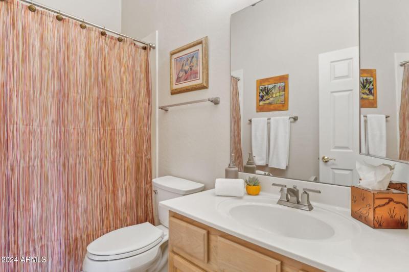35-web-or-mls-27231-n-47th-st