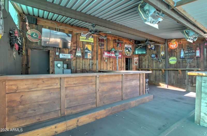 1605 E Ash St-20