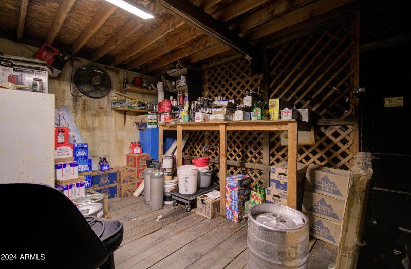 1605 E Ash St-52