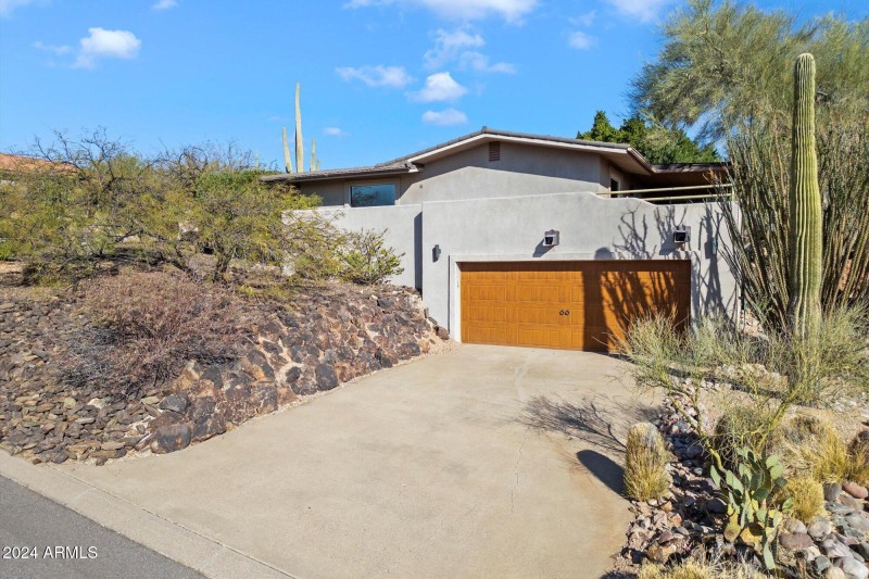 Additional 2 car garage