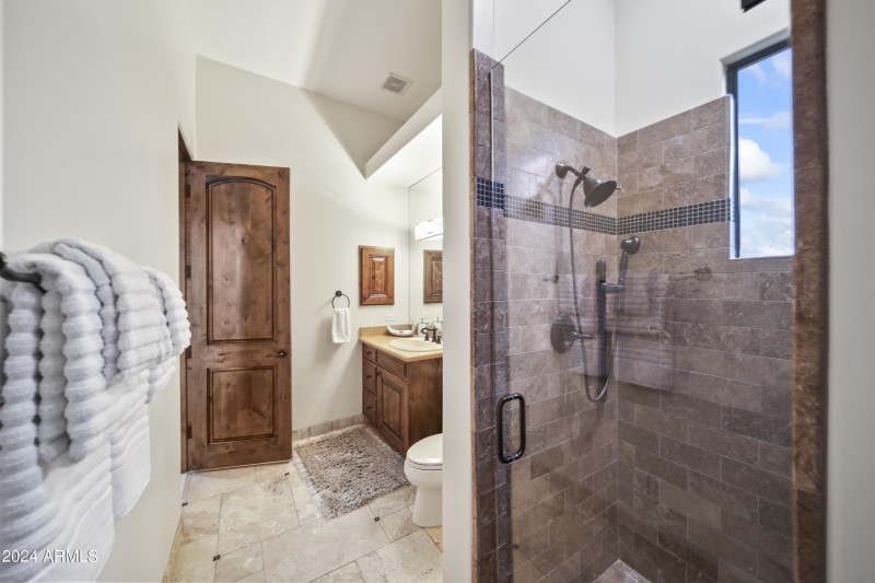 Guest Suite Bath