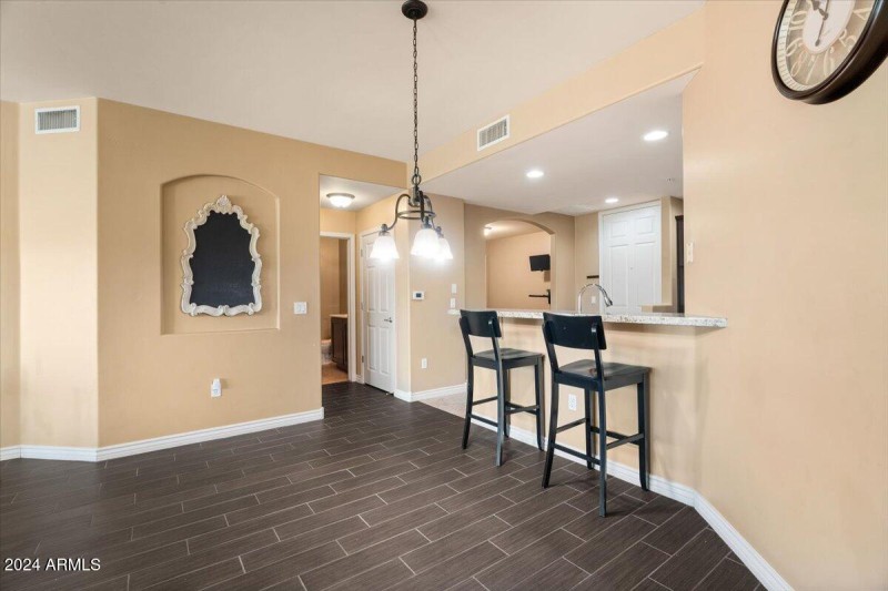 11-Dining room