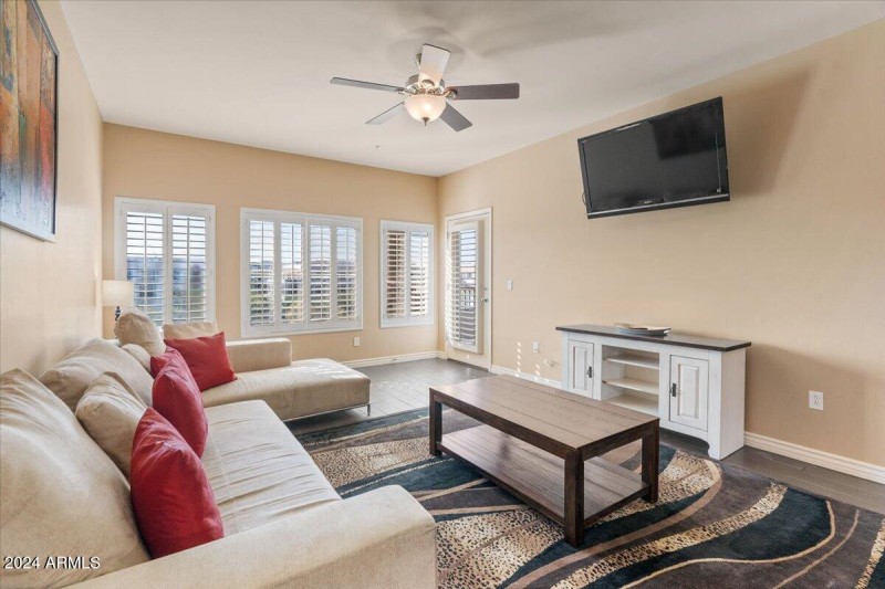 14-Living room
