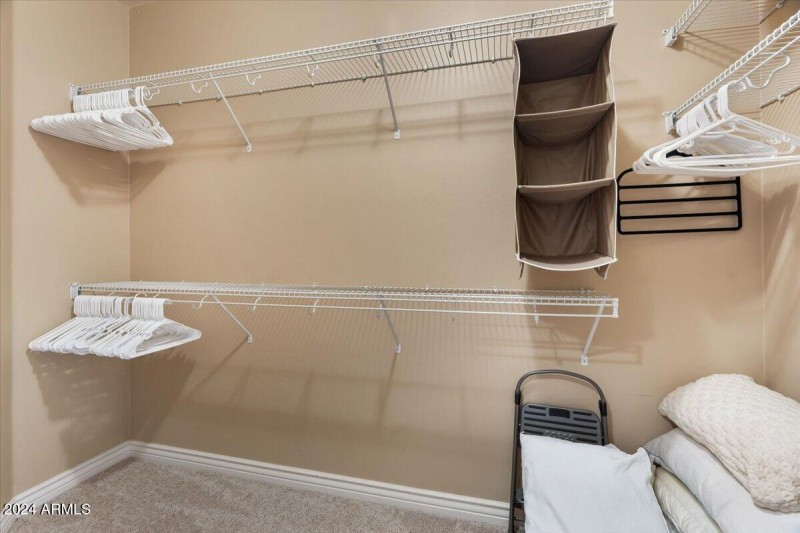 21-Primary closet