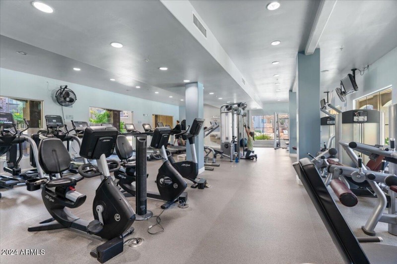 40-Community gym