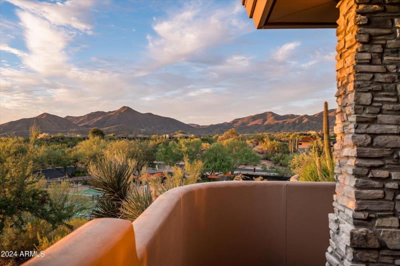 39-10214EOLDTRAILRoad-39