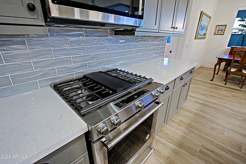 Kitchen 7