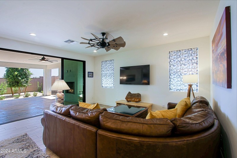 Greatroom 1 (2)