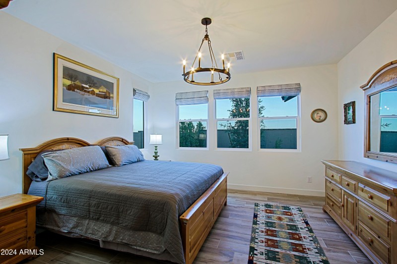 Master Bedroom 1 (1)