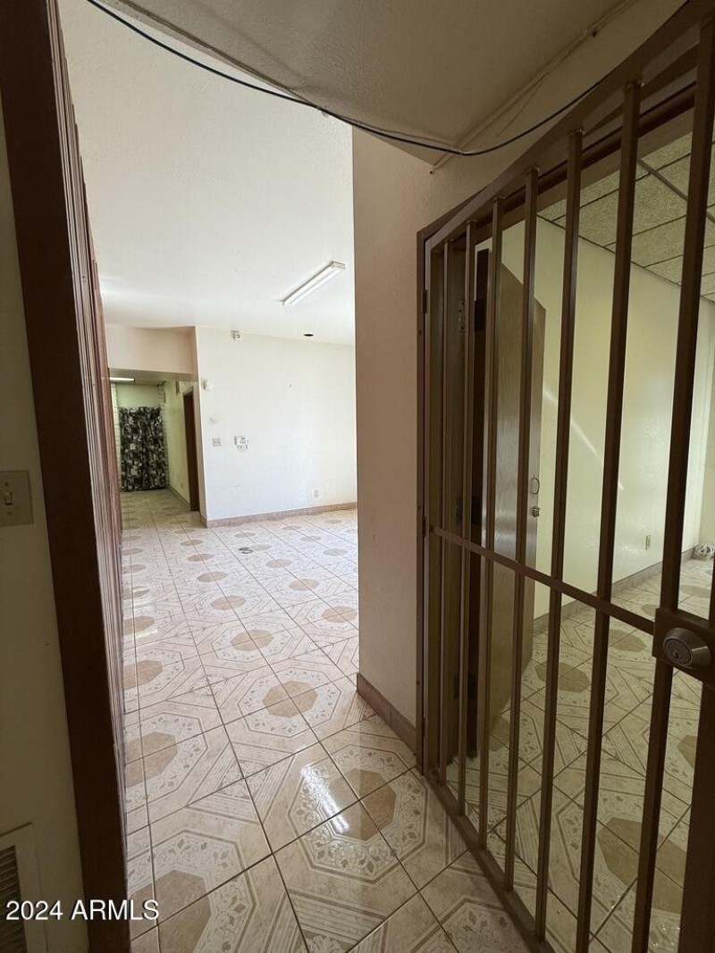 84B4A5DD-5750-476F-97EB-AEF565C10CB2_1_1