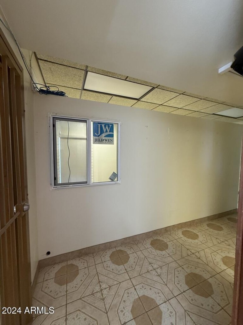 3FCE0738-0085-4E6E-9156-F1BFF5EAEABD_1_1