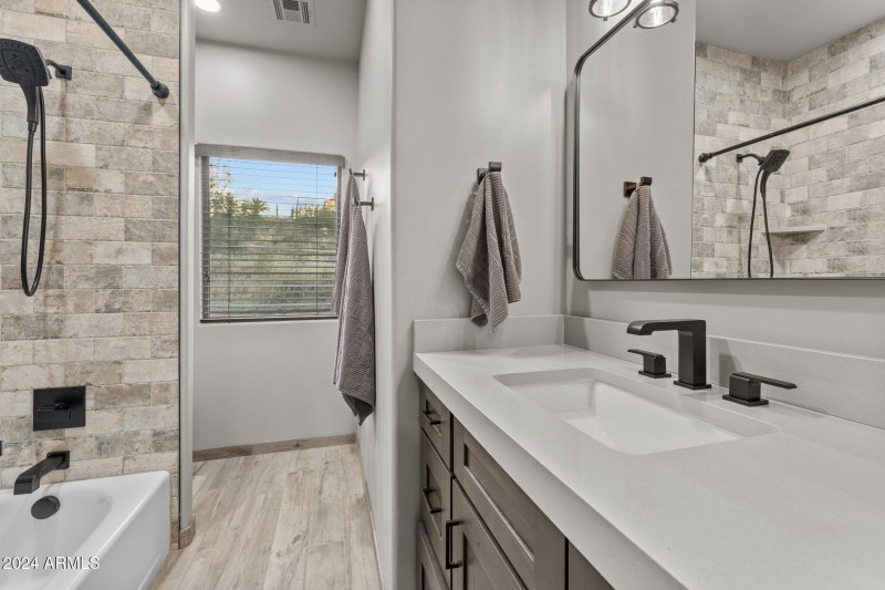 40-web-or-mls-DSC00805