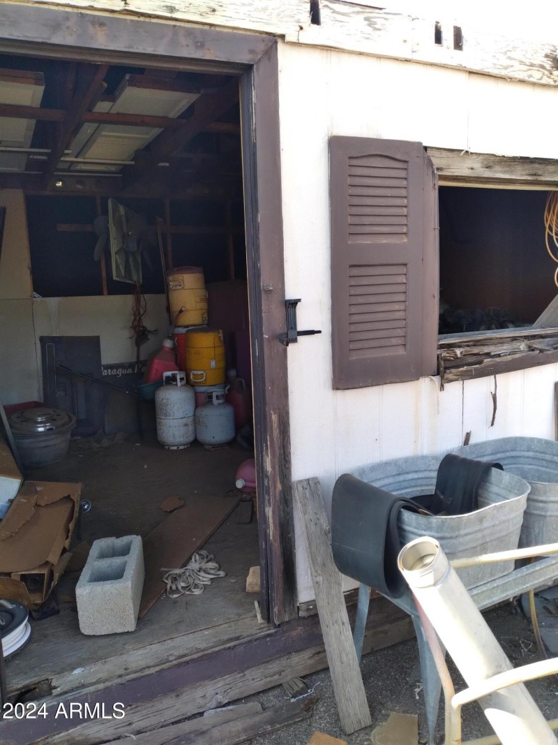 Shed