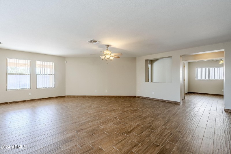 10-web-or-mls-Racine-10