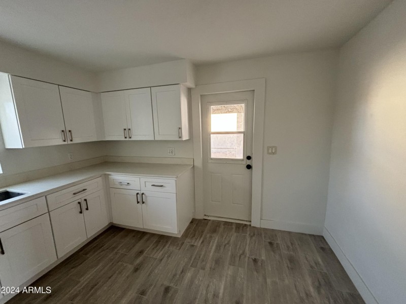 kitchen 2 114 e 12th st