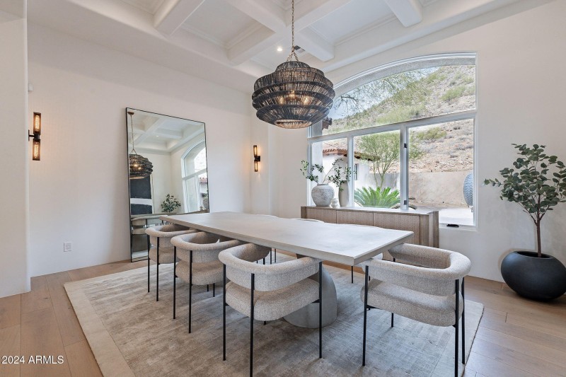 Formal Dining