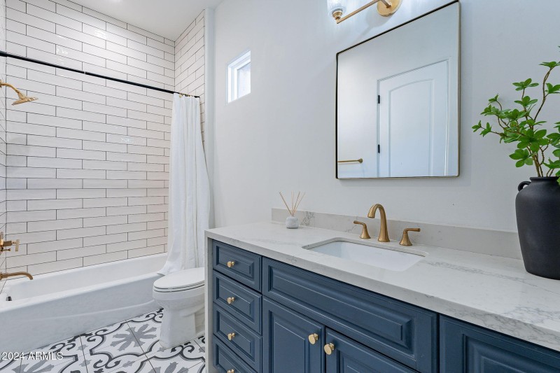 Casita Bath