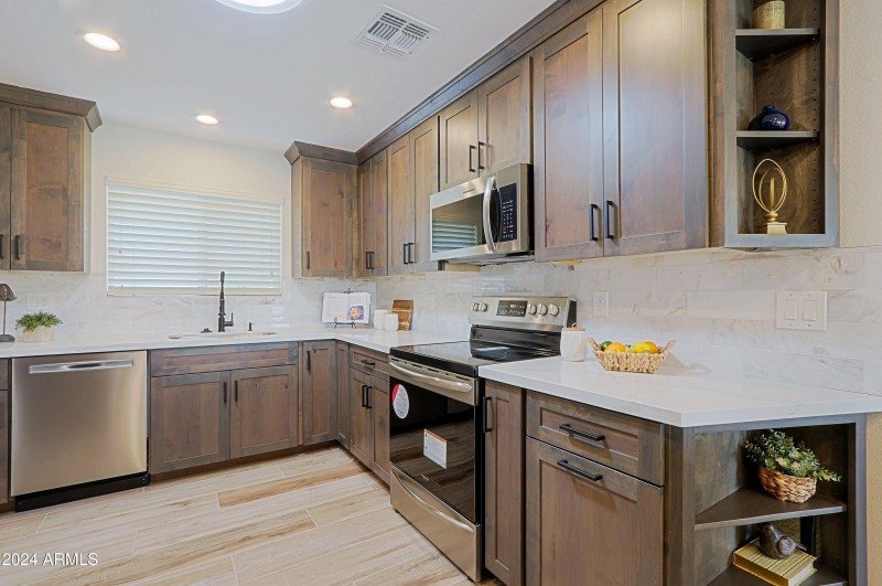 Kitchen 4
