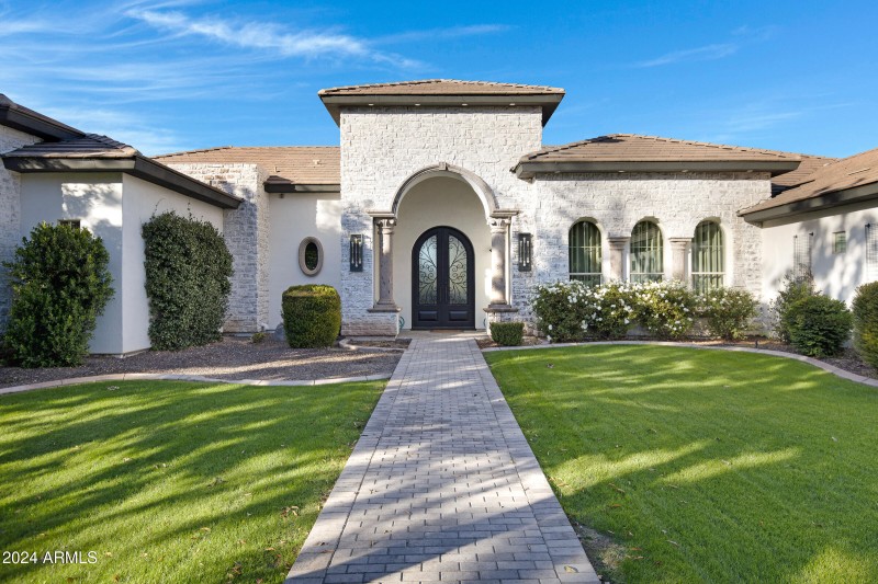 20668 E Sunset Dr-5