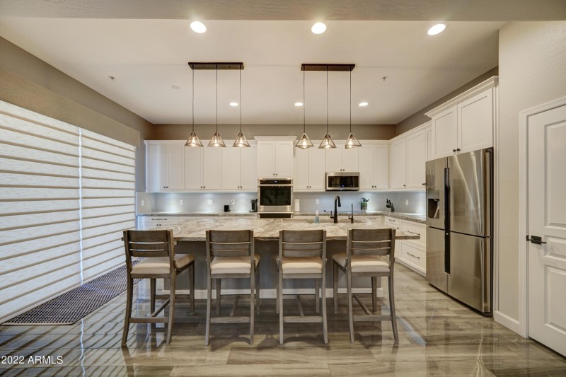 19475 N Grayhawk Dr, 1057-10