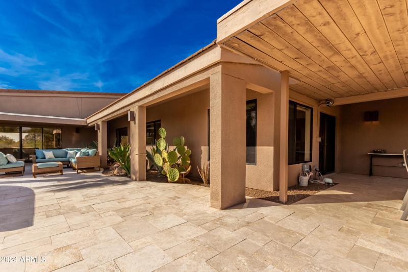 0039-39 - Coyote Pass