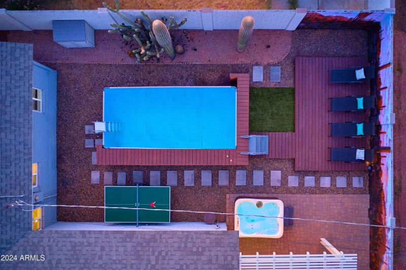 PropertyImageCo_7702EVerdeLn_Twilight_27