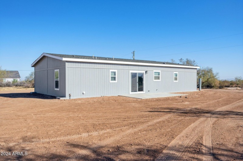 4-web-or-mls-51983-w-wildwood-rd