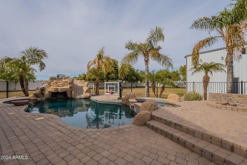 66-web-or-mls-Melrose-66