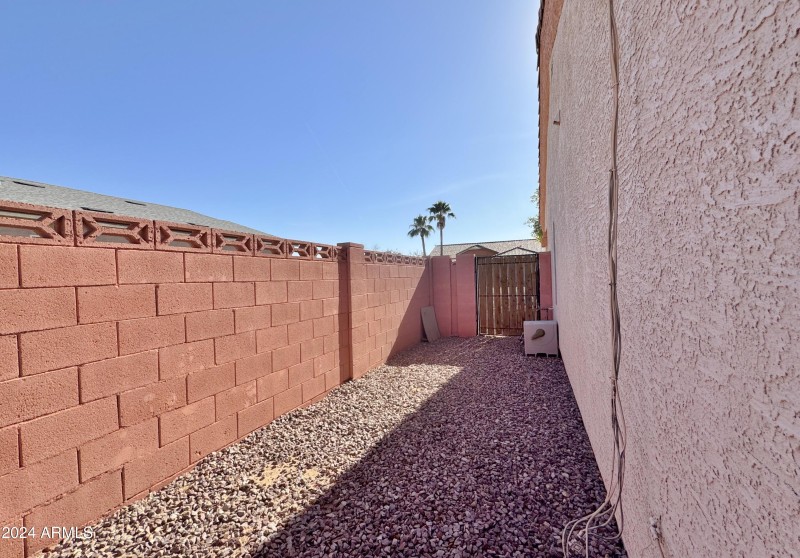 Side yard