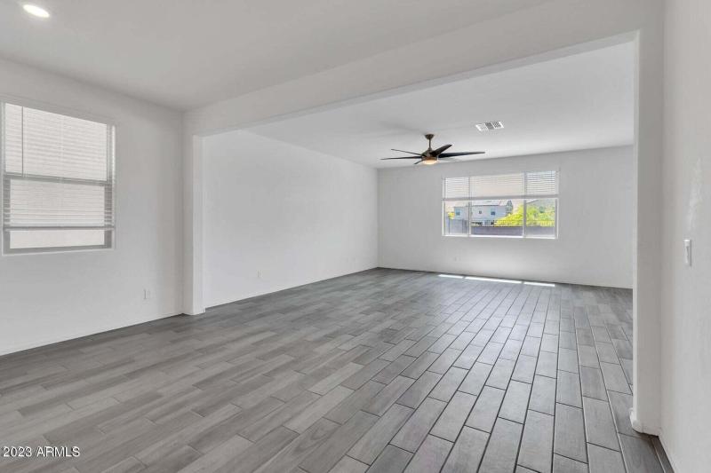 20230502153134662372000000-08