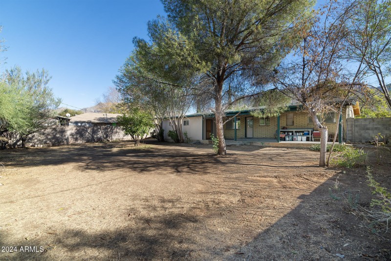 .25 Acre Lot