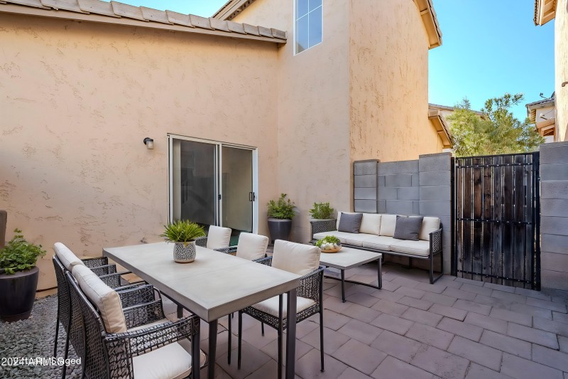 Virtual Staging