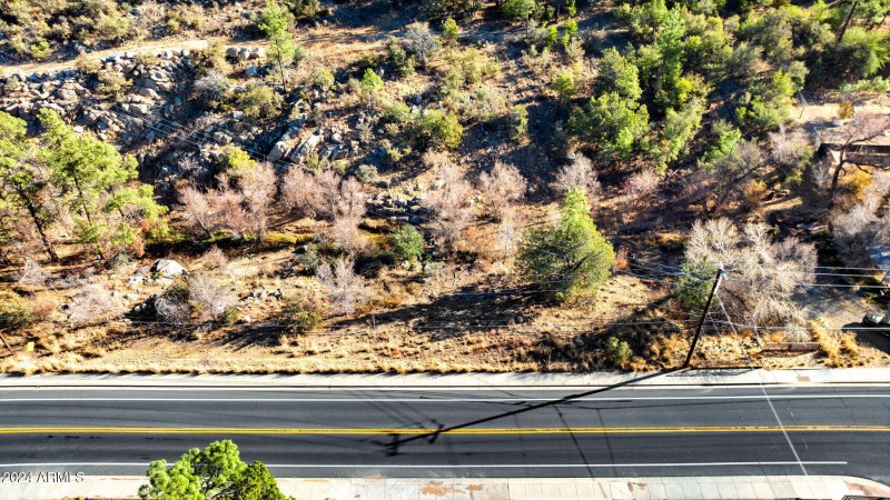 11-Lot Photo