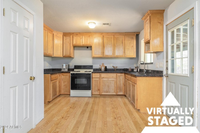 Kitchen2