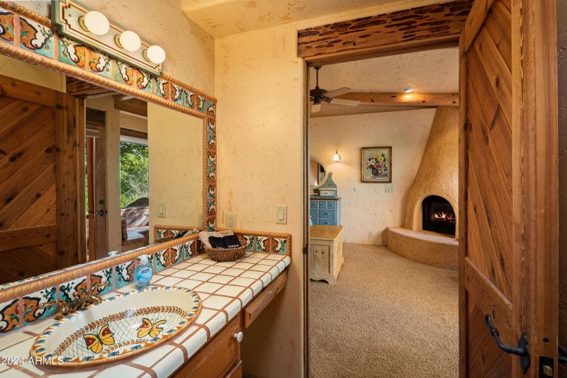 JL_3875NStagecoachRd-MariposaRoom-09