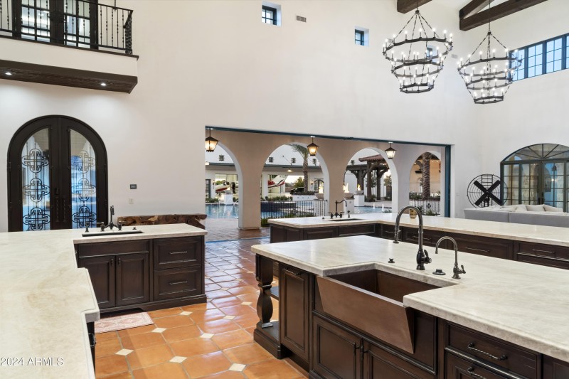 16-Kitchen