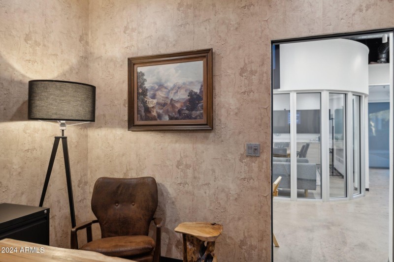 11-web-or-mls-14201-hayden-rd-ste-c2