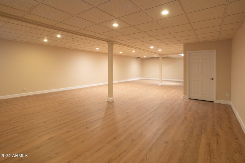 015_Basement