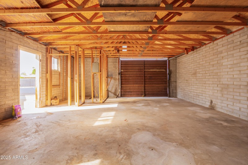 632 SQFT Workshop!