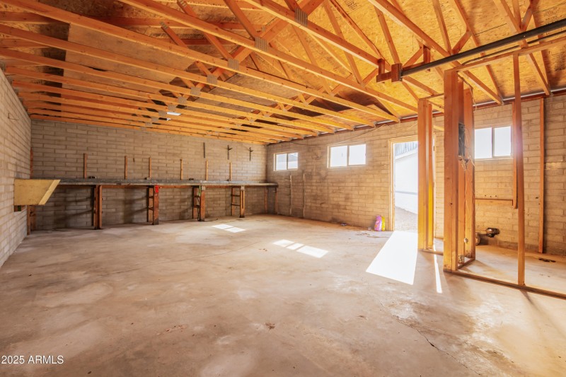 632 SQFT Workshop!