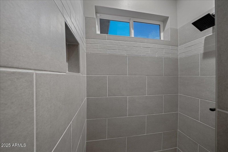 GUEST ENSUITE