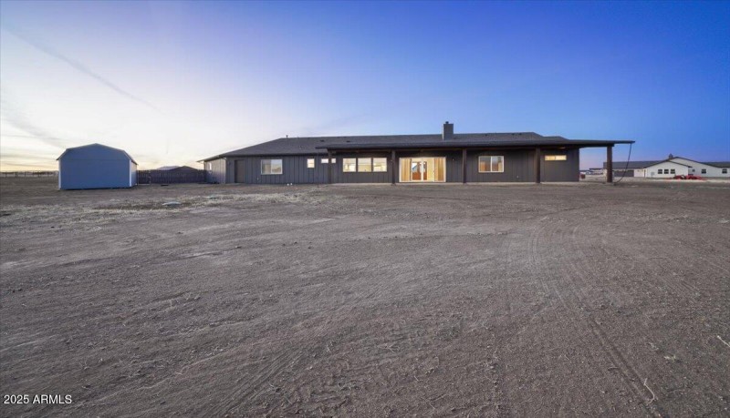 LEVEL ACREAGE