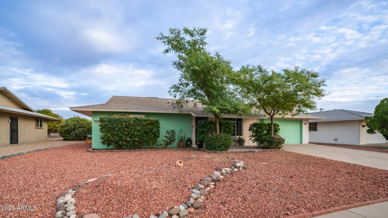 19829 N Lake Forest Dr-1