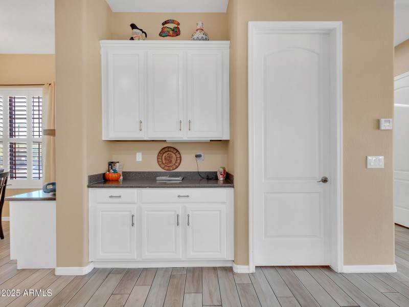 10-Pantry-(1)