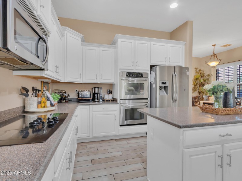 11-Kitchen-(5)