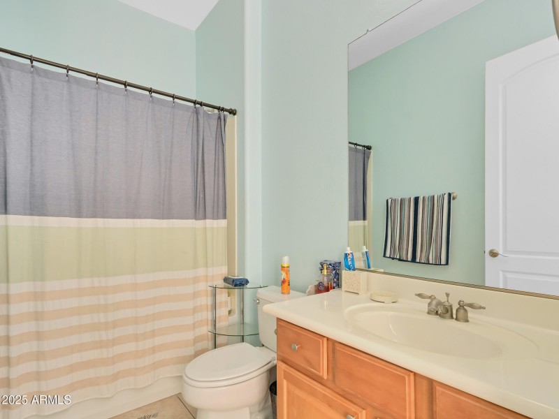 17-Guest-ensuite-3
