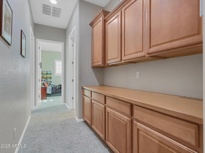 18-Hall-cabinetry