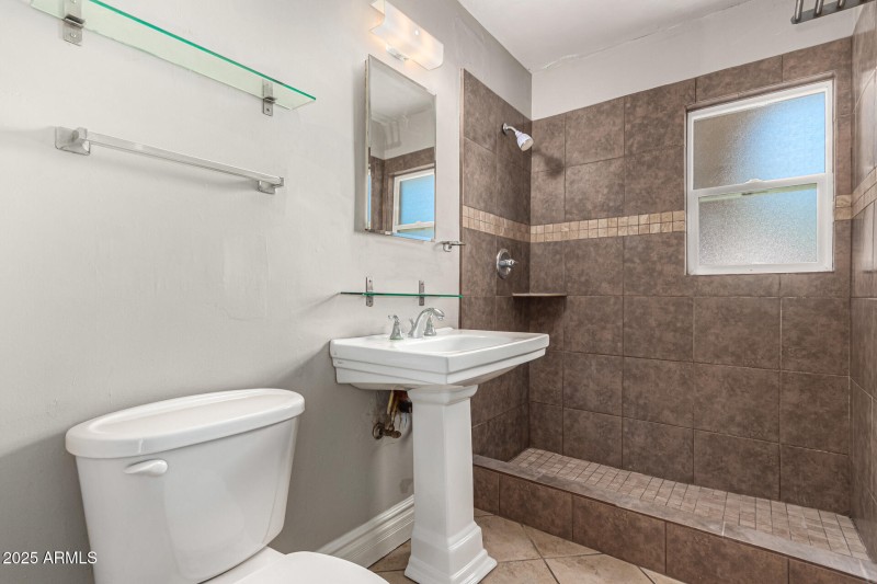 Front Unit Bathroom