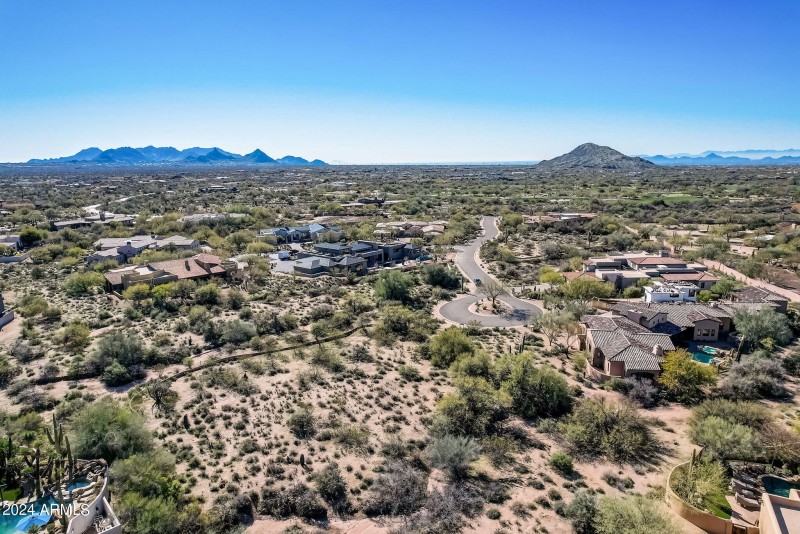31-web-or-mls-N Northstar Cir-029