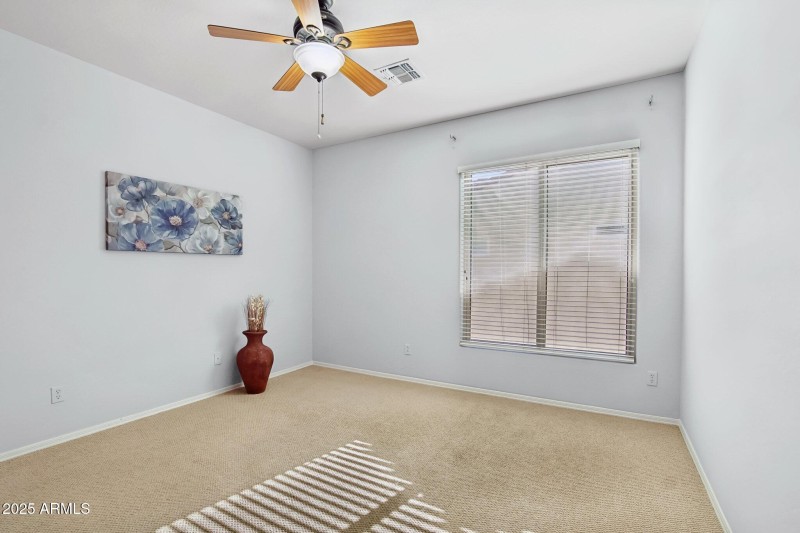17-web-or-mls-N Arrellaga Dr-024r